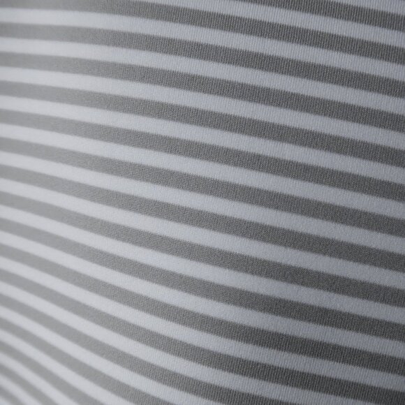 Buffalo Bills Vineyard Vines Performance Gray Striped Stretch Polo (XL) 🏈 - Picture 8 of 8